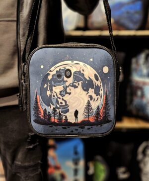 دوشی چرم طرح WHITE MOON