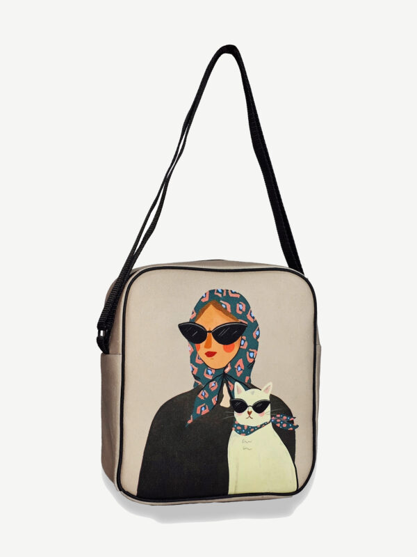 کیف دوشی بزرگ طرح BE COOL