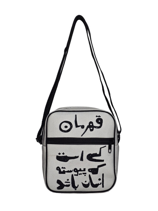 کیف رودوشی مخمل کوچک طرح HERO